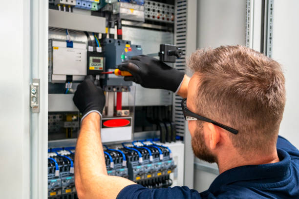 Best Commercial Electrician Services  in Bayshore Gardens, FL