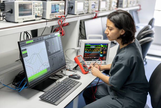 Best Licensed Electrician  in Bayshore Gardens, FL